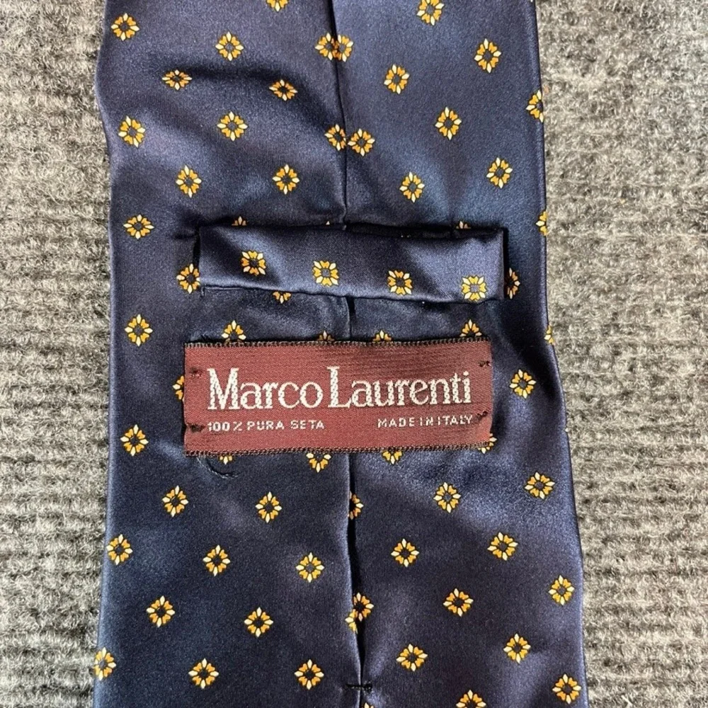 Marco Laurenti Italy Mens Silk Tie Navy Blue Gold Geometric Medallion Formal
